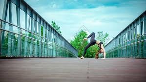 弗拉格27+5+5单核破网，马绍尔全能克莱6记三分，独行侠双杀篮网